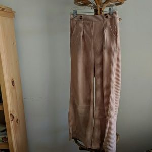 Wide legged high waist pants